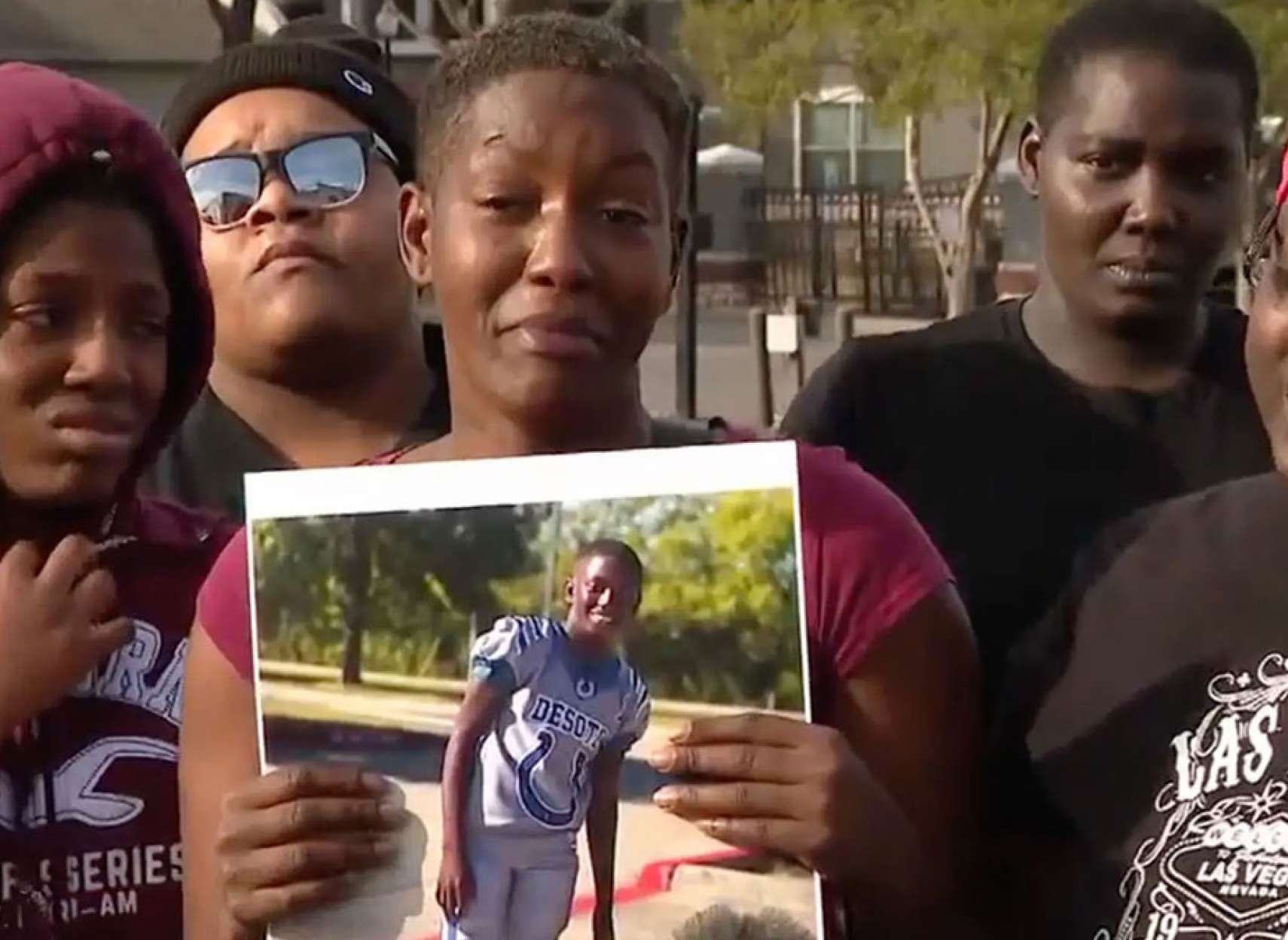 خبر-آمریکا-تگزاس-دعوا-دو-دختر-۱۴-ساله-اسلحه-کشید-گلوله-پسر-۱۱-ساله-کُشت