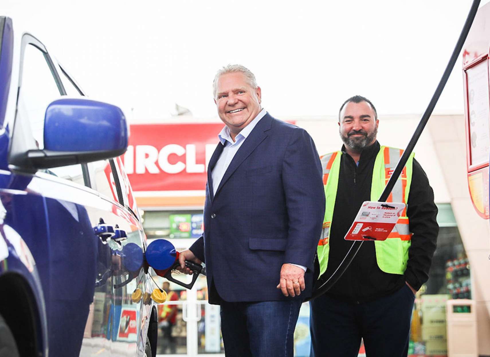 خبر-تورنتو-فورد-حذف-مالیات-استانی-کربن-ترودو-بنزین-سوخت-یک-سال-تمدید-پزشک-ماسک-بزنید