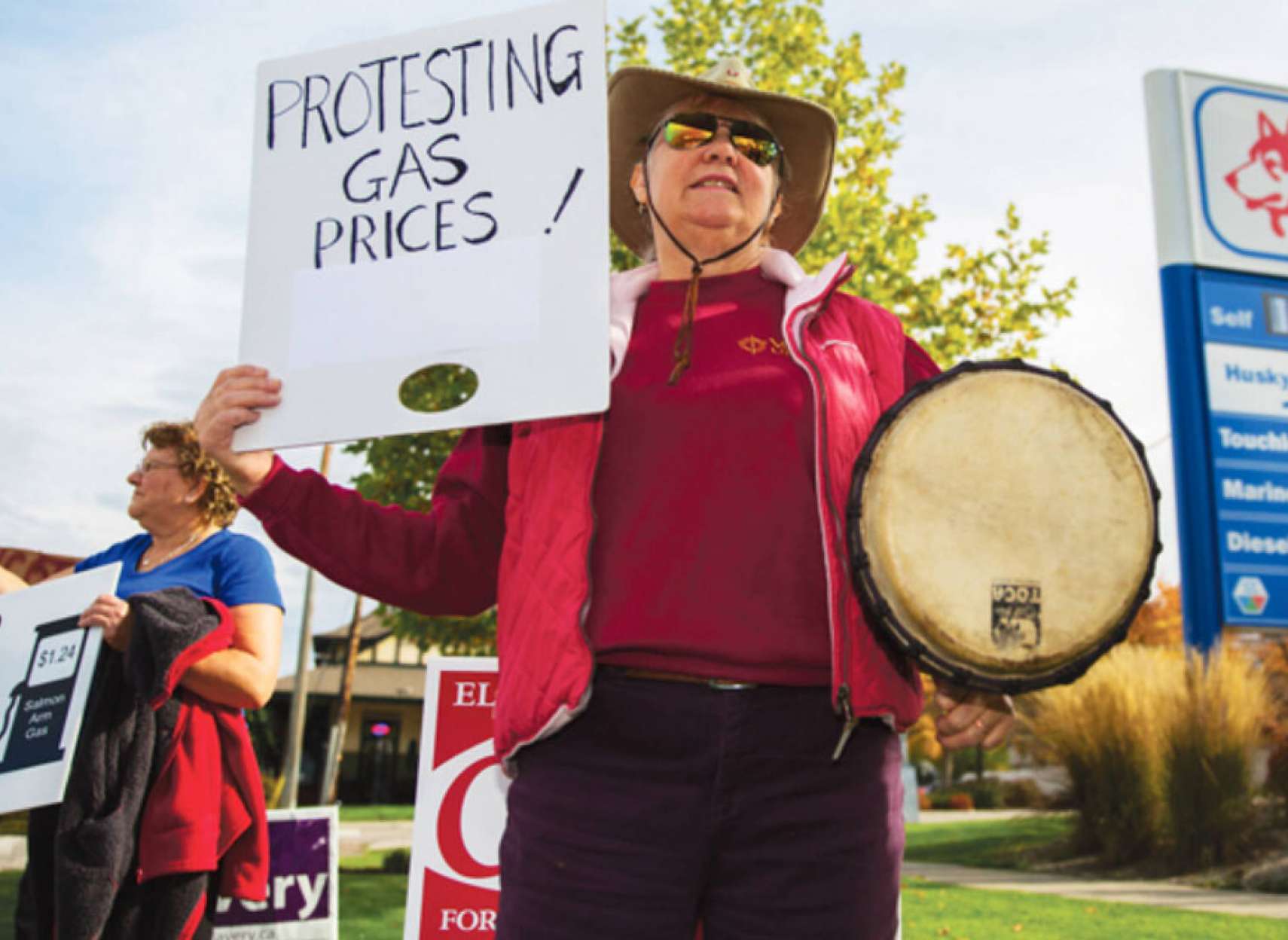 خبر-خانواده-بیداد-رکورد-بنزین-کانادا-جمعه-شنبه-یکشنبه-۵-سنت-گران-تورنتو-لیتری-۲-دلار