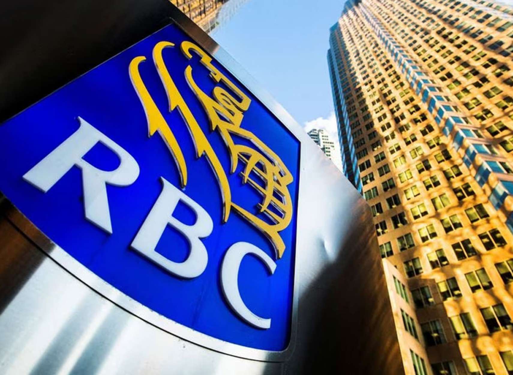 خبر-کانادا-اعلان-سود-سرشار-رویال-بانک-کانادا-پیش-بینی-امسال-رکود-کاهش-بیشتر-قیمت-خانه