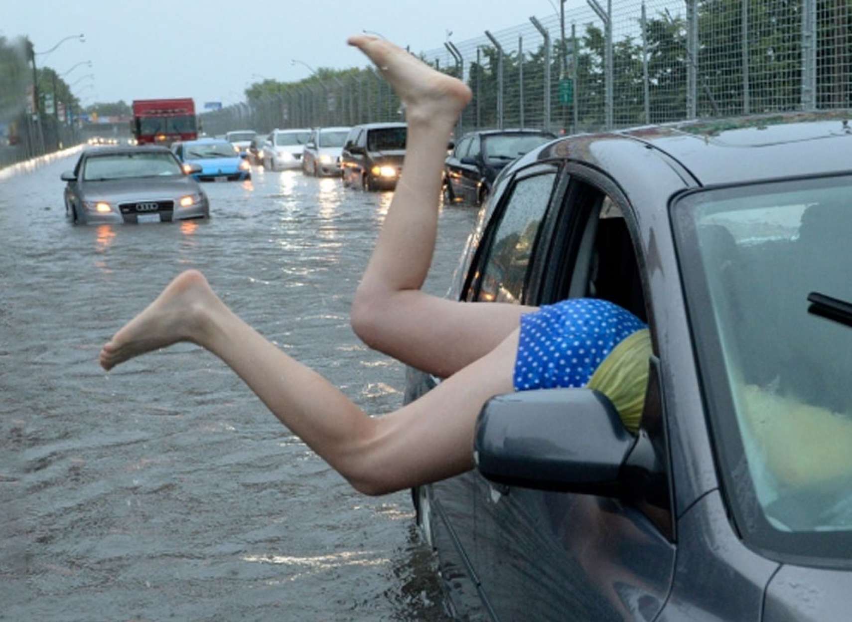 خبر-کانادا-اعلان-وضعیت-خطر-باران-در-تورنتو-پیش-بینی-پائیز-و-زمستان-امسال-کانادا-چیست