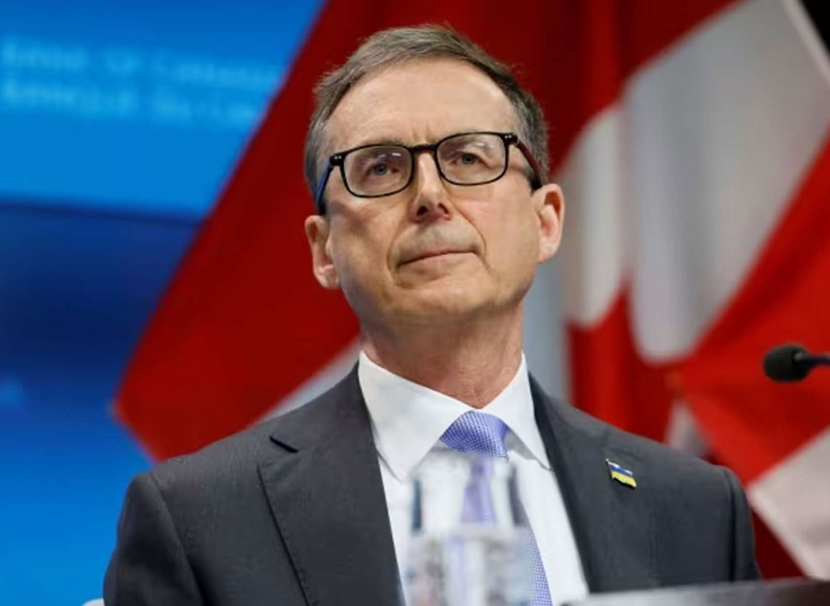 خبر-کانادا-بانک-مرکزی-نرخ-بهره-ثابت-اقتصاددانان-رئیس-بانک-مرکزی-کاهش-افزایش-اختلاف