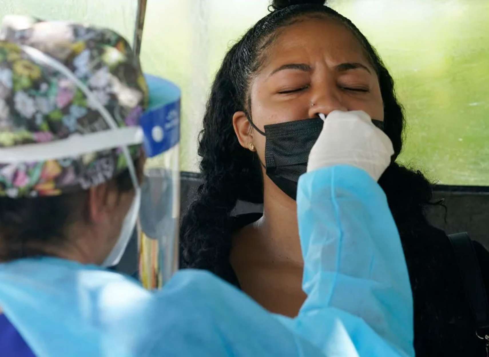 خبر-کانادا-بزودی-تست-مولکولی-کرونا-پیش-از-ورود-به-کشور-را-طبق-شرایطی-حذف-می-کند