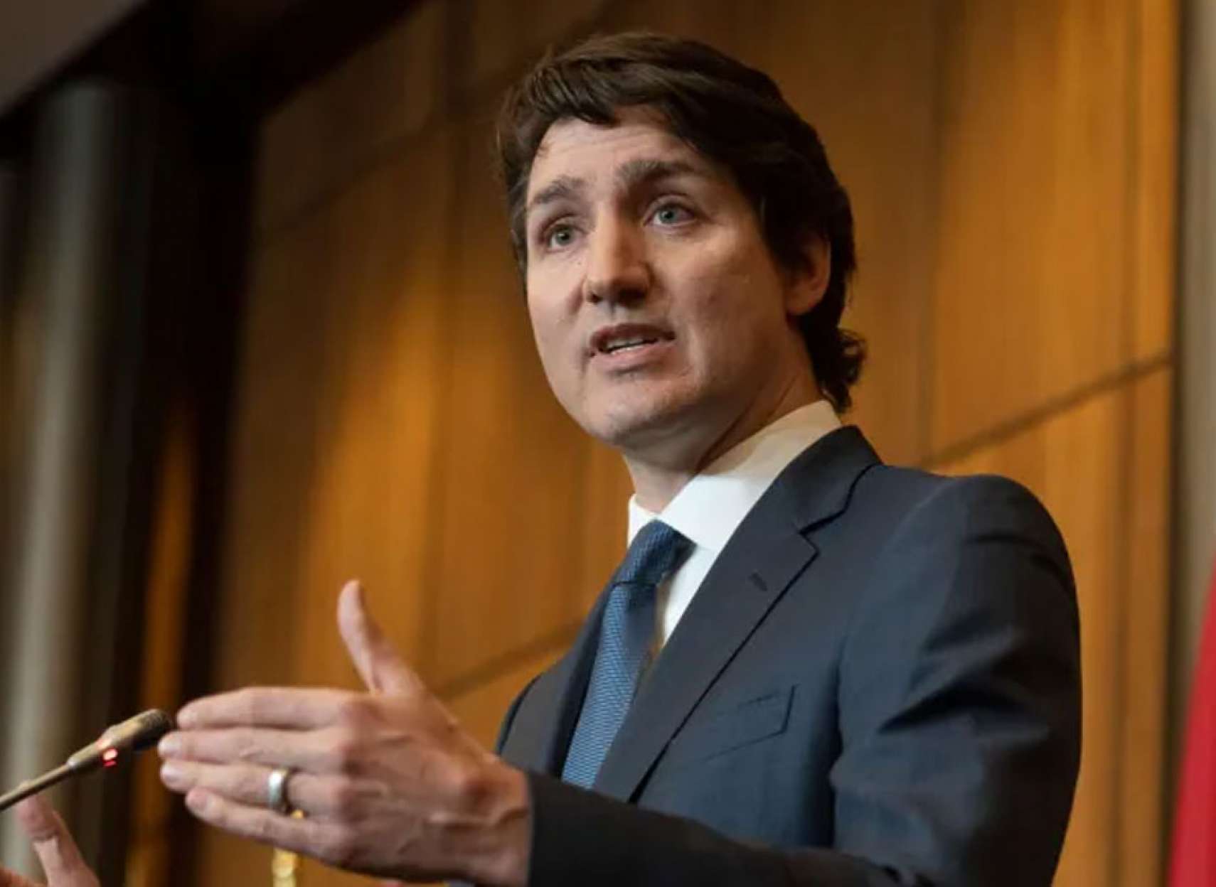 خبر-کانادا-ترودو-مجلس-رای-اعتماد-استفاده-از-قانون-شرایط-اضطراری-کامیون