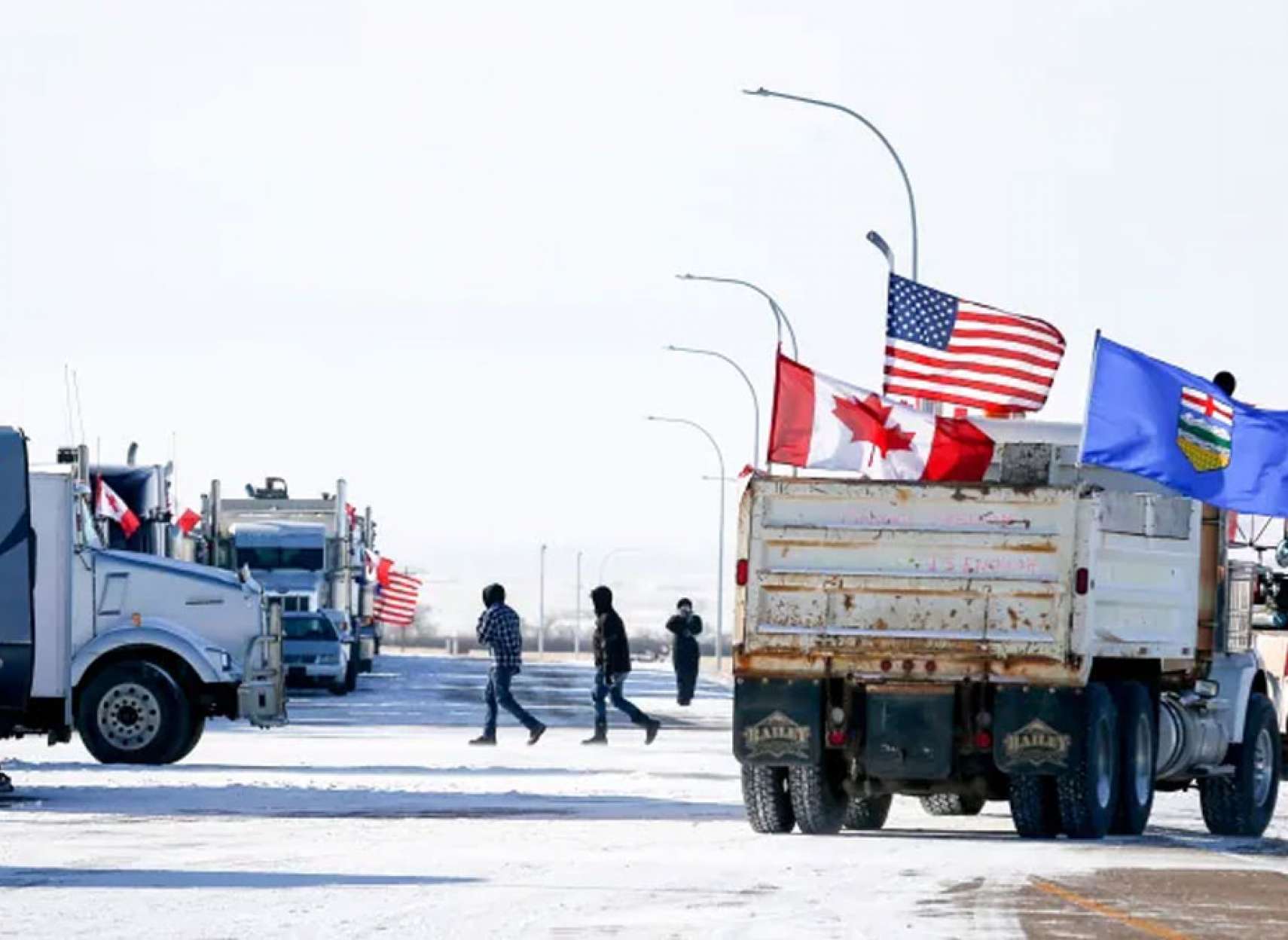 خبر-کانادا-حذف-پاسپورت-واکسیناسیون-انتاریو-اعلان-وضعیت-اضطراری-توقیف-اسلحه-معترضان-آلبرتا