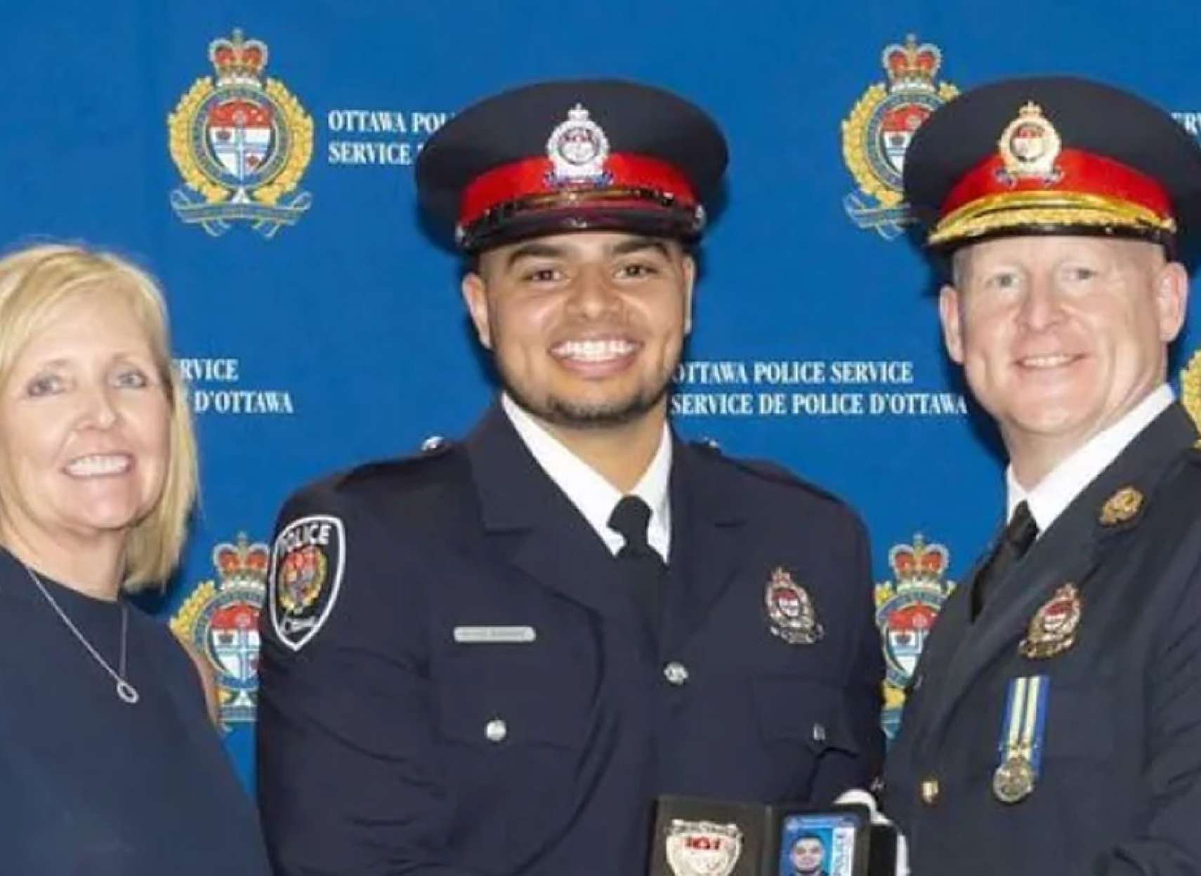 خبر-کانادا-دستگیری-دو-افسر-پلیس-اتاوا-در-رابطه-با-مواد-مخدر-جعل-اسناد-و-ممانعت-از-اجرای-عدالت