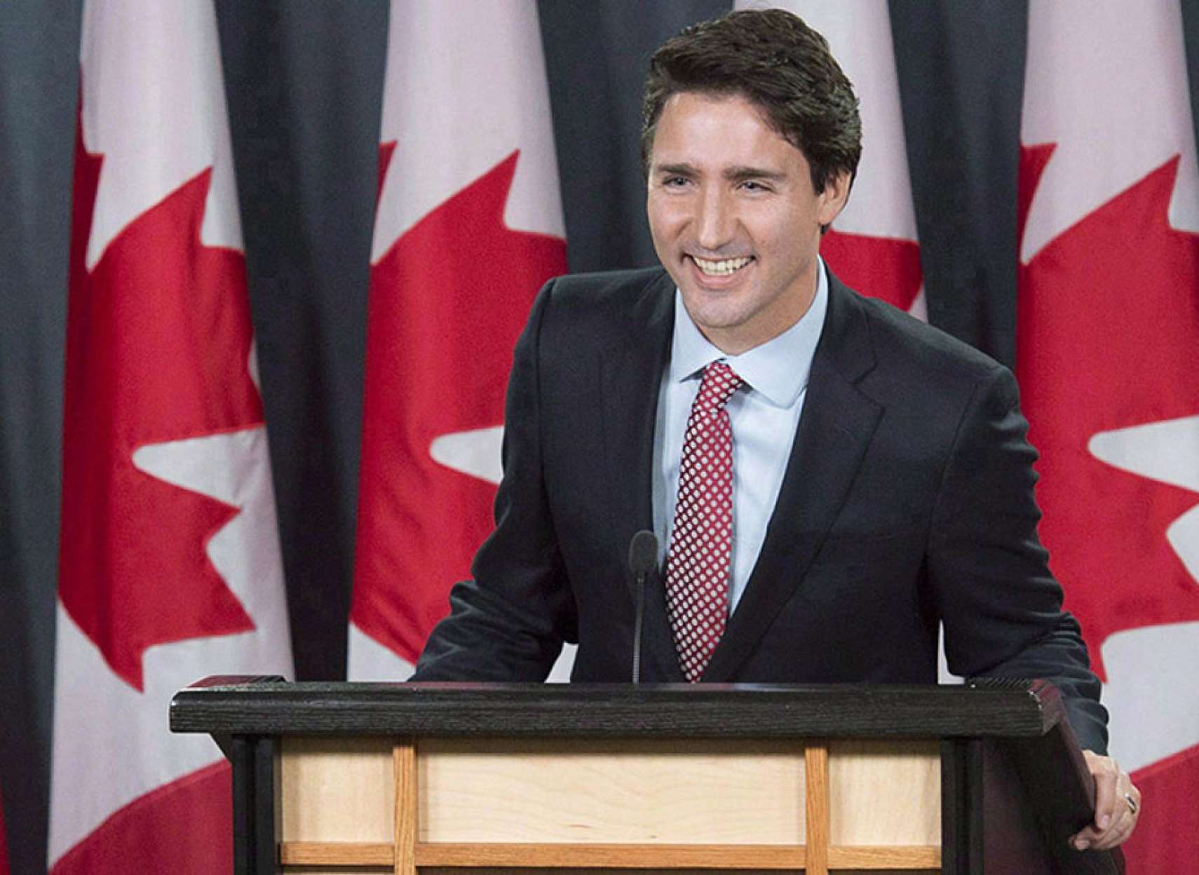 خبر-کانادا-دولت-فدرال-استانی-افزایش-مالیات-بیلیون-دلار-پول-مازاد-بودجه-بدست-آوردند