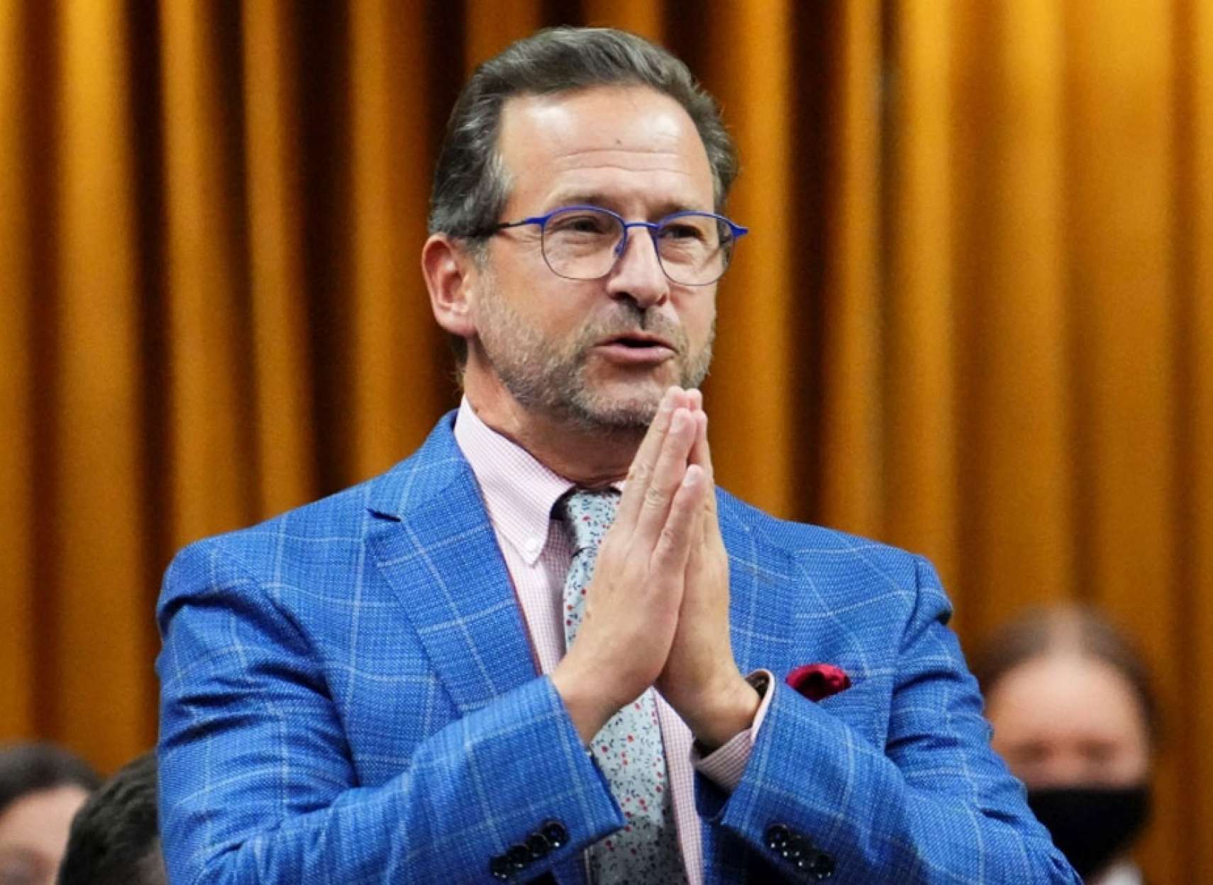 خبر-کانادا-رهبر-کبک-مجلس-سلطنت-انگلیس-نژادپرستانه-خواستار-رهایی-کانادا-از-انگلستان