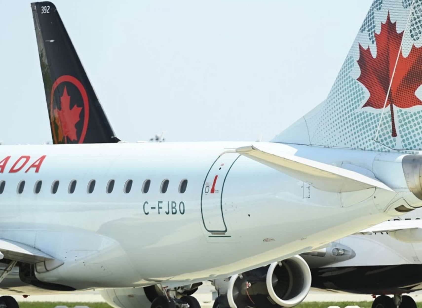 خبر-کانادا-قوانین-مسافرت-امروز-دوباره-عوض-شد-۲-هواپیما-در-تورنتو-تقریبا-با-هم-برخورد-کردند