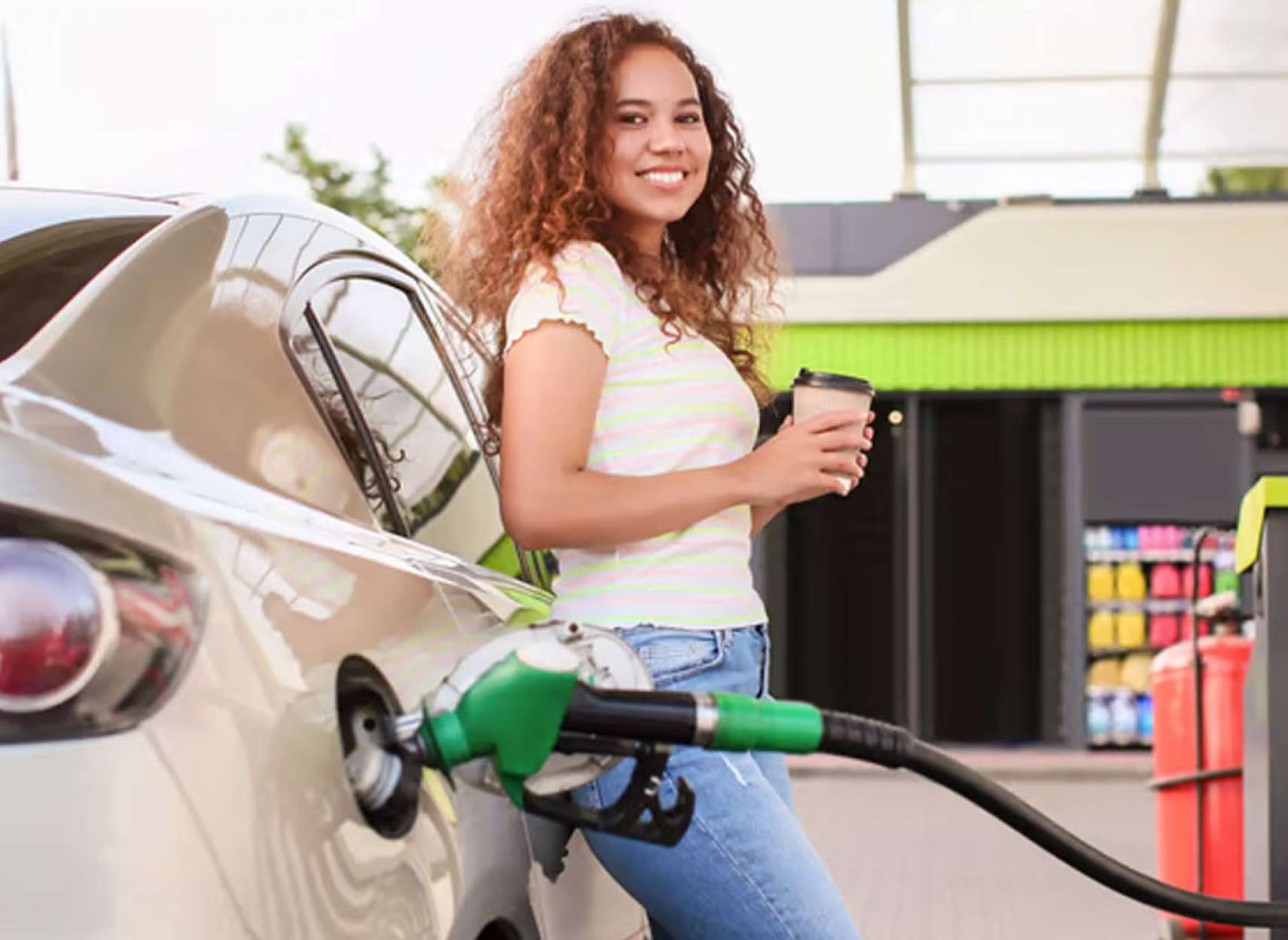 خبر-کانادا-چرا-قیمت-بنزین-امروز-افت-هوا-پیک-نیک-آخر-هفته-چگونه