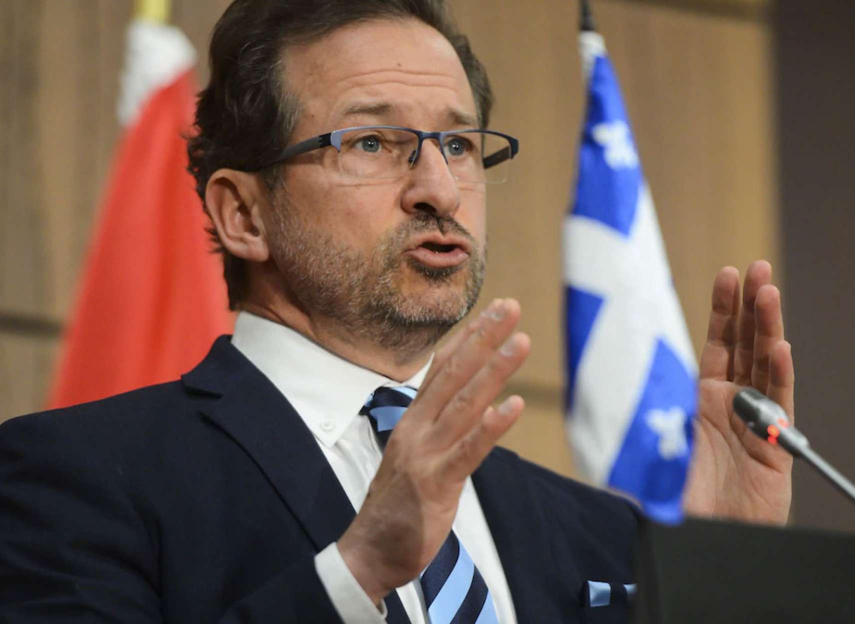 رهبر-حزب-کبک-در-مجلس-ترودو-مورنو-تلفورد-استعفا-نکنند-درخواست-عدم-اعتماد-می-دهم