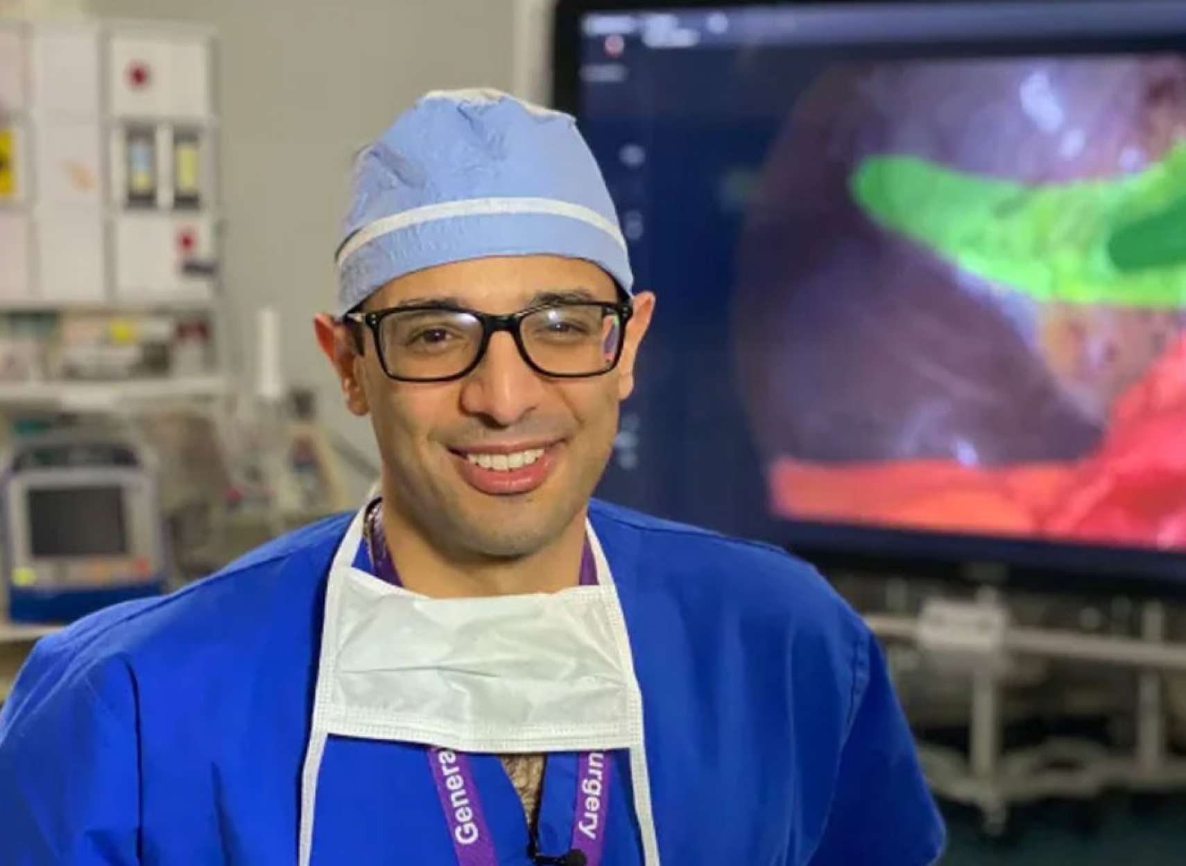 علمی-دکتر-امین-مدنی-پزشک-تورنتویی-نخبه-که-انقلاب-هوش-مصنوعی-را-وارد-عمل-جراحی-کرد