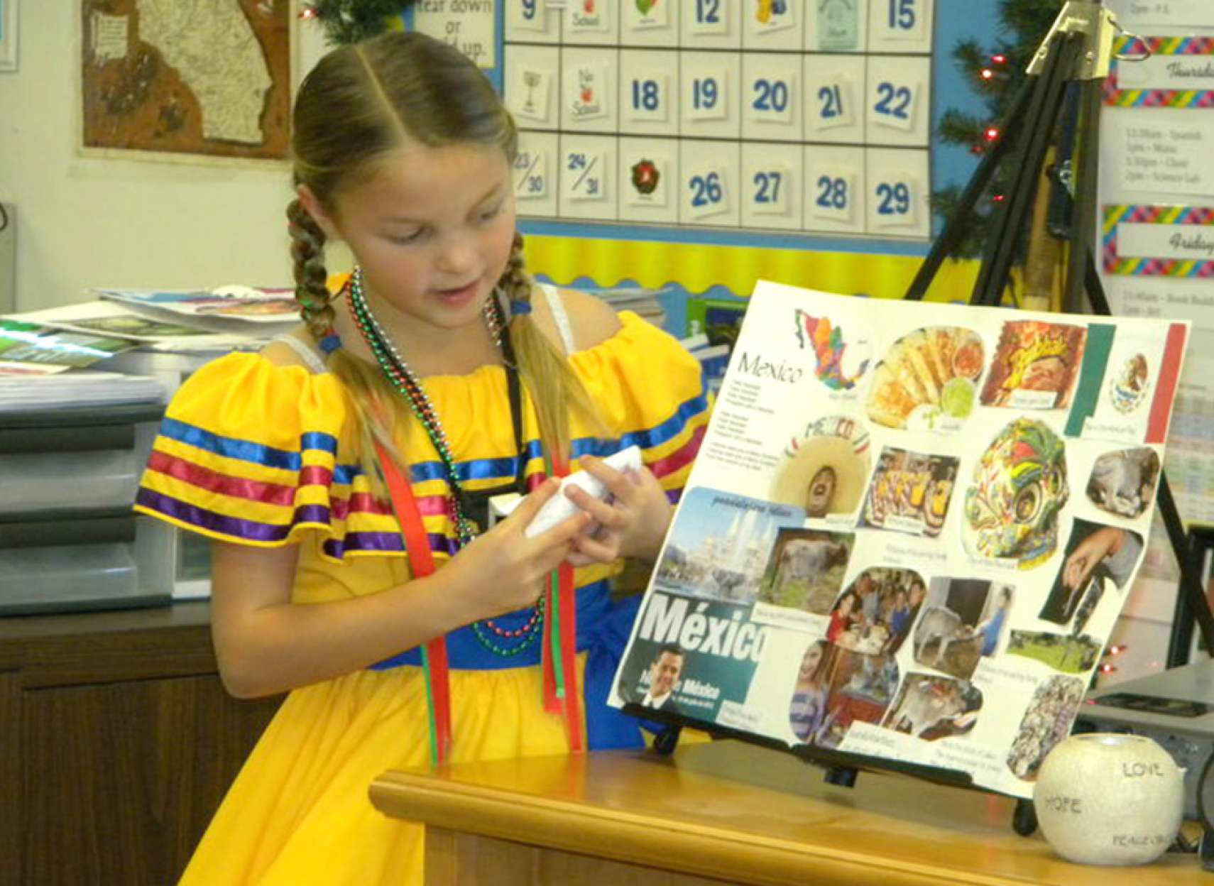 علوم-اجتماعی-5-انتاریو-کاظم‌زاده-آموزش