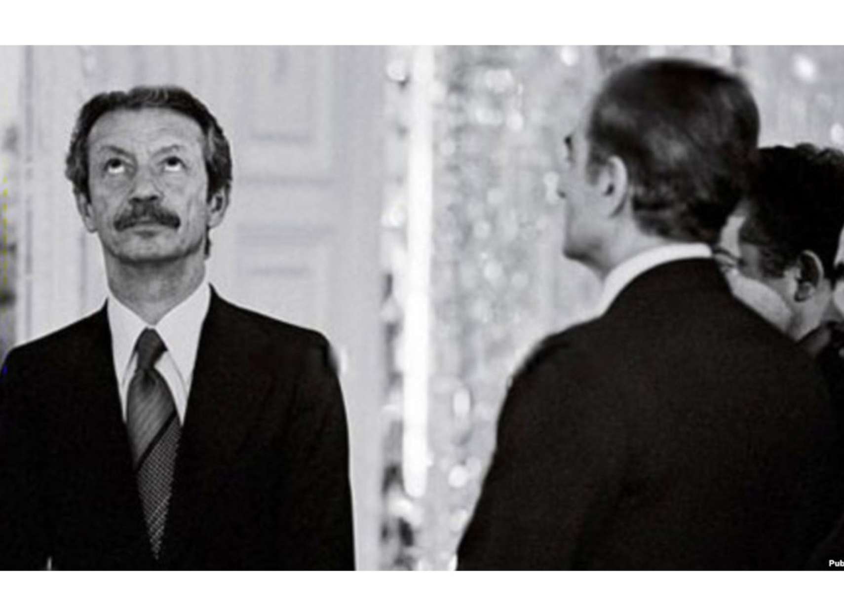 عمومی-ضیائیان-شاپور-بختیار-و-رفتنِ-شاه