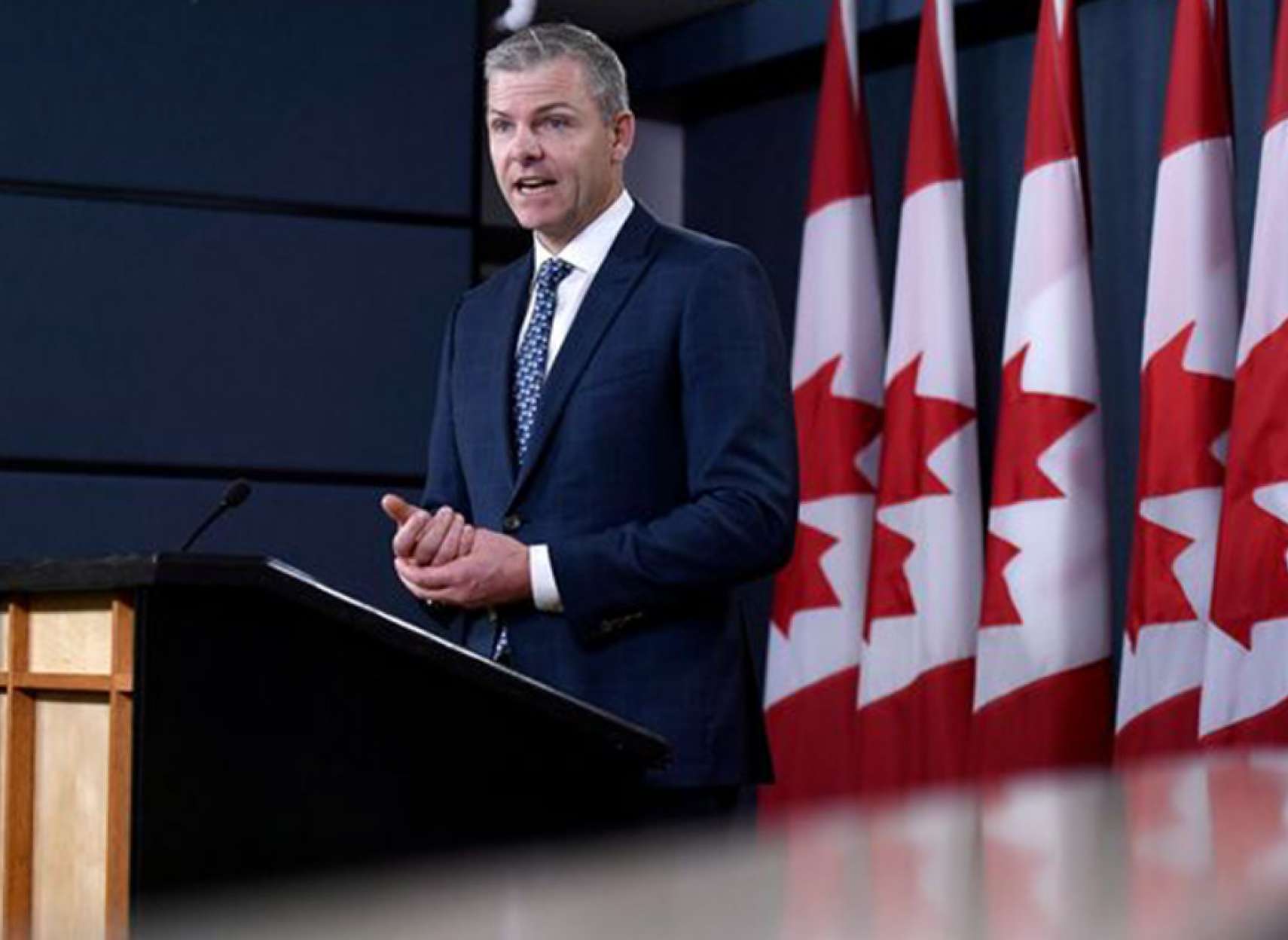 لیست-نمایندگان-مورد-حمایت-شرکت‌های-نفتی-کانادا-اخبار