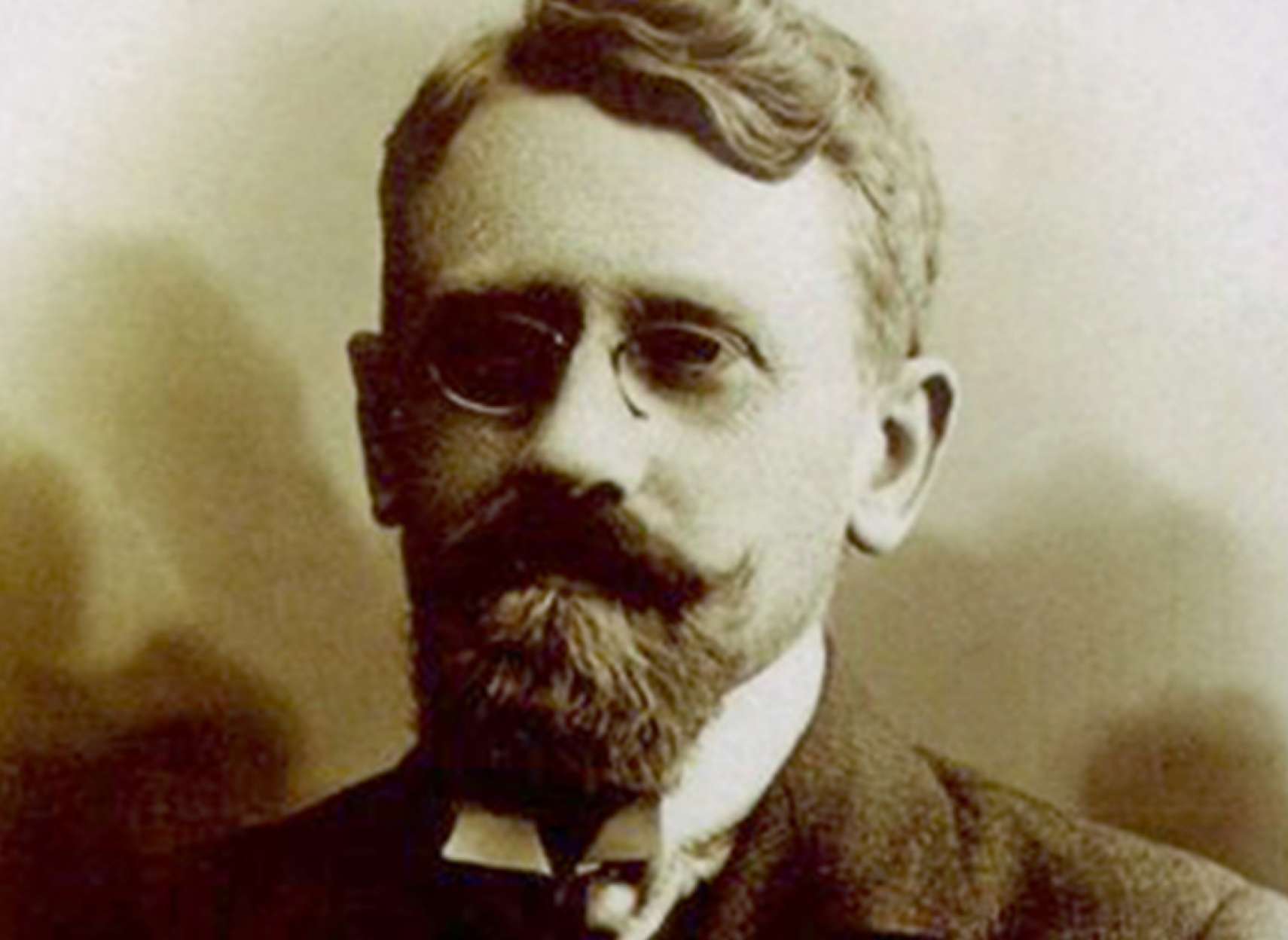 Akhtari-history-chritien-san