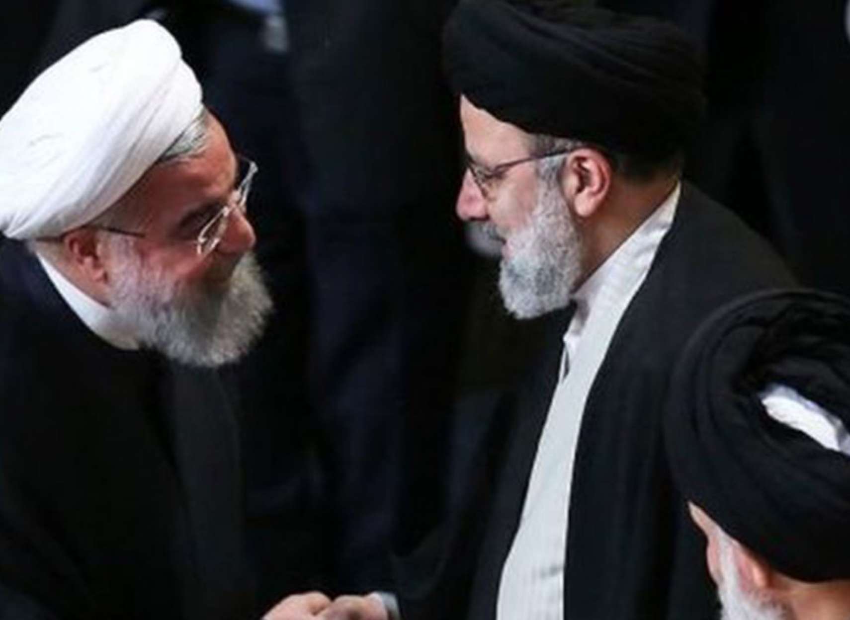 economy-arz-melal-maliat-razavi