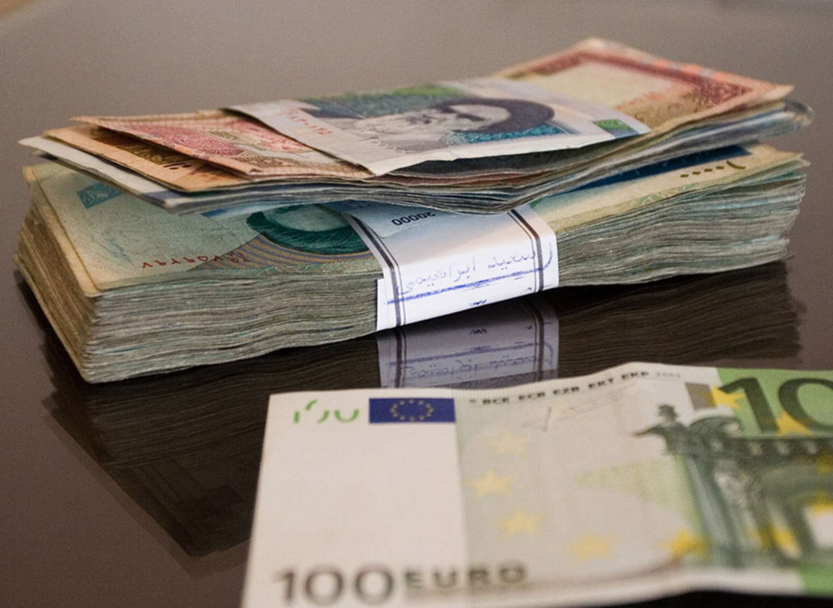 economy-melal-dollar-4800