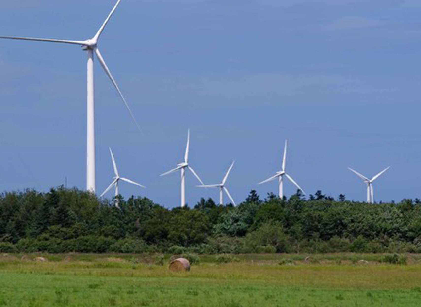 news-Quebec-Wind-cancel