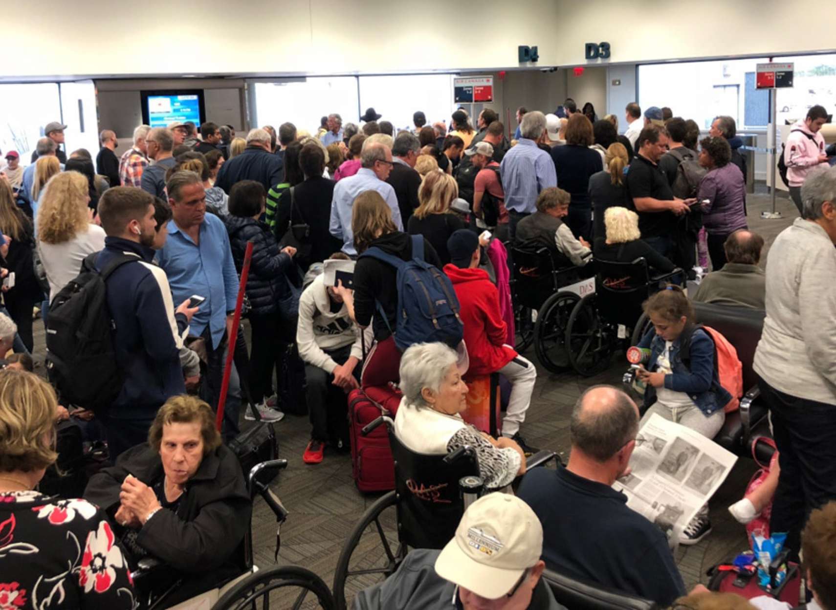 news-aircanada-takhir