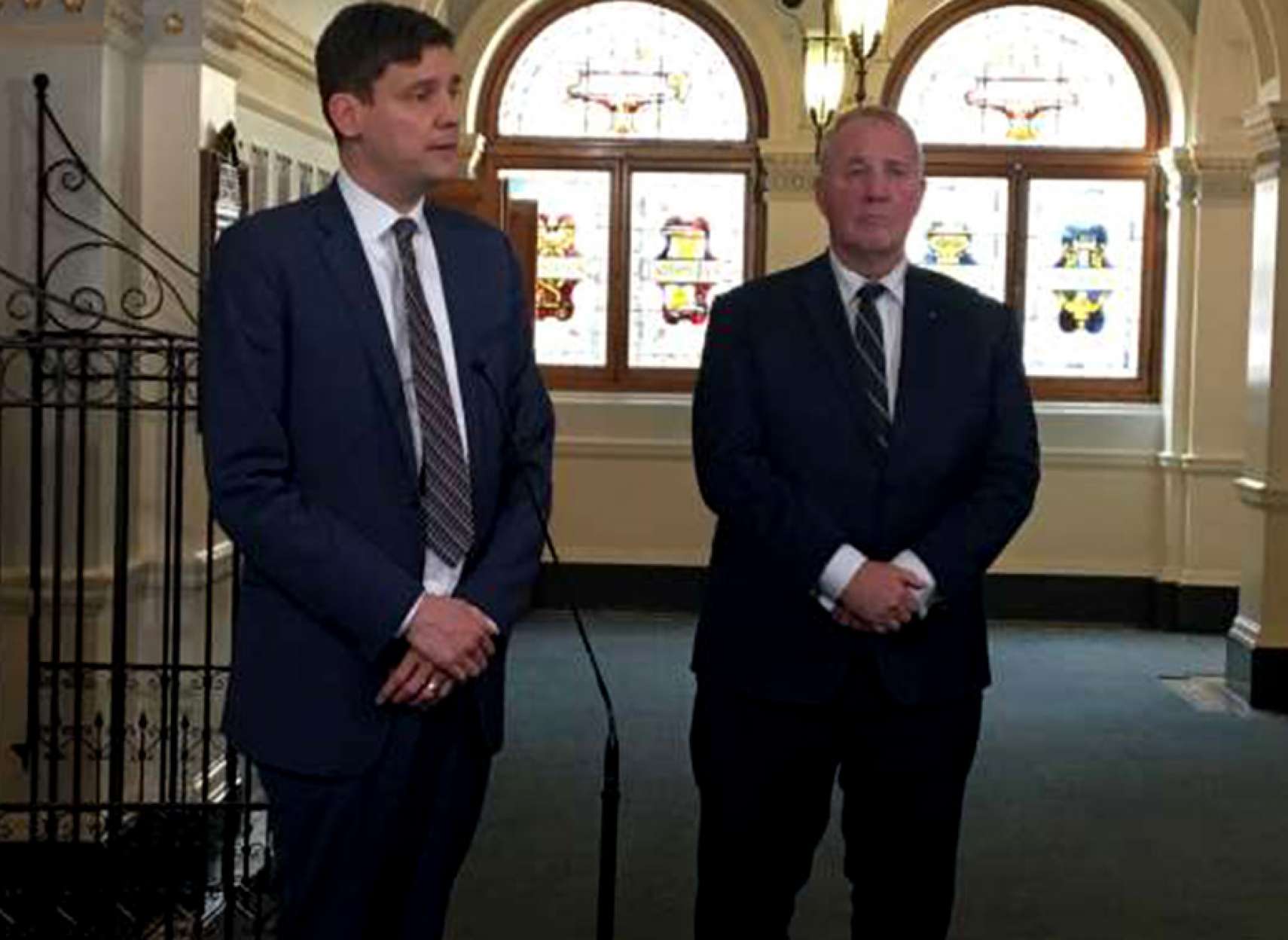 news-canada-polshoee