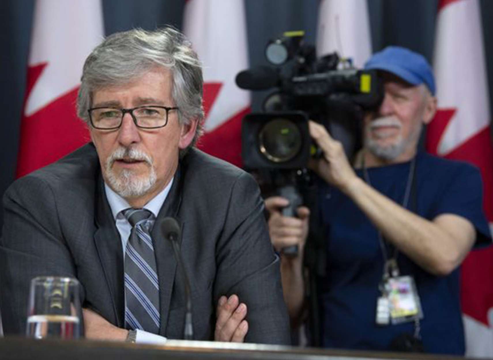 news-facebook-canada