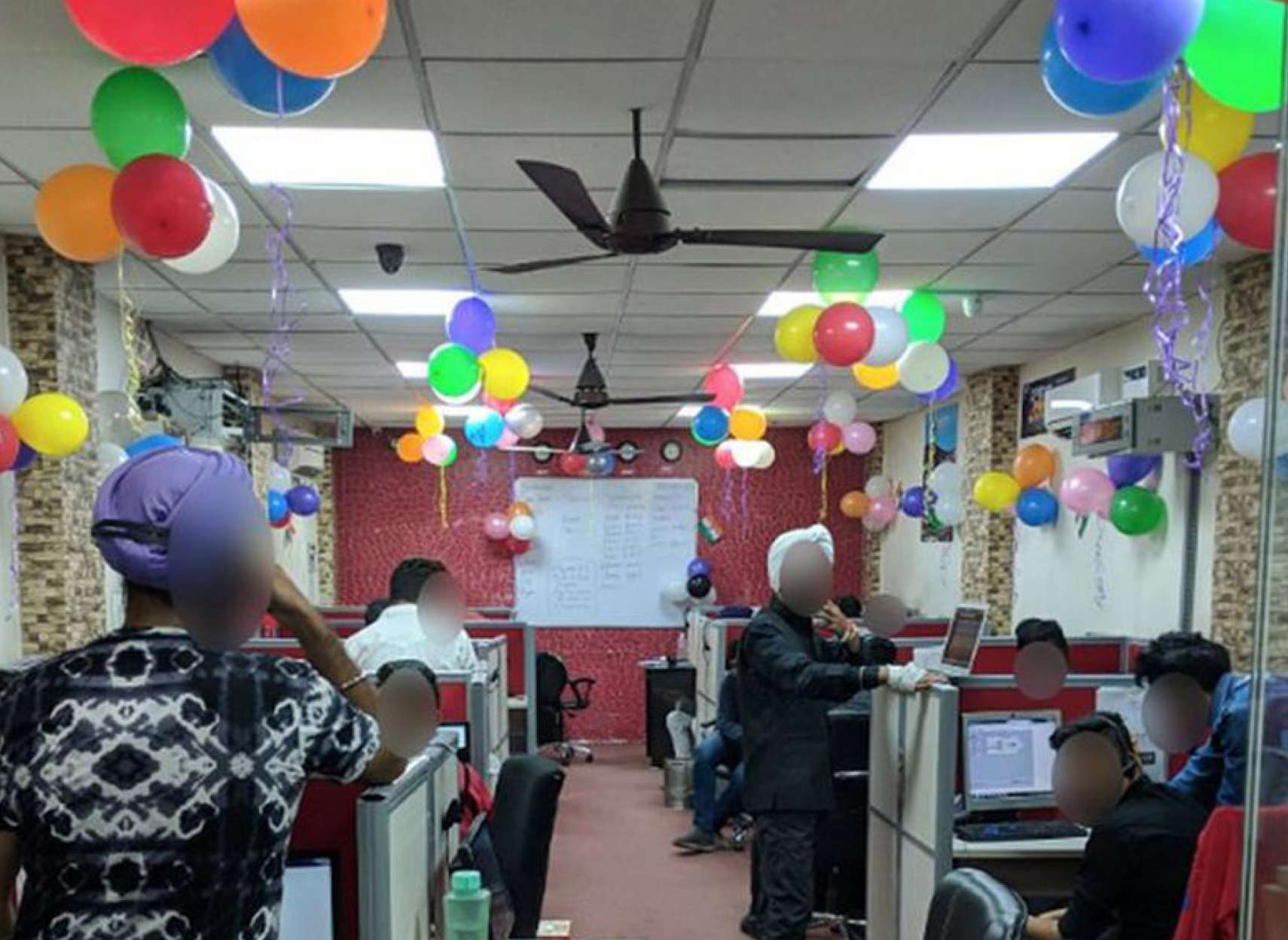 news-kolahbardar-telefoni-zang-mizanam