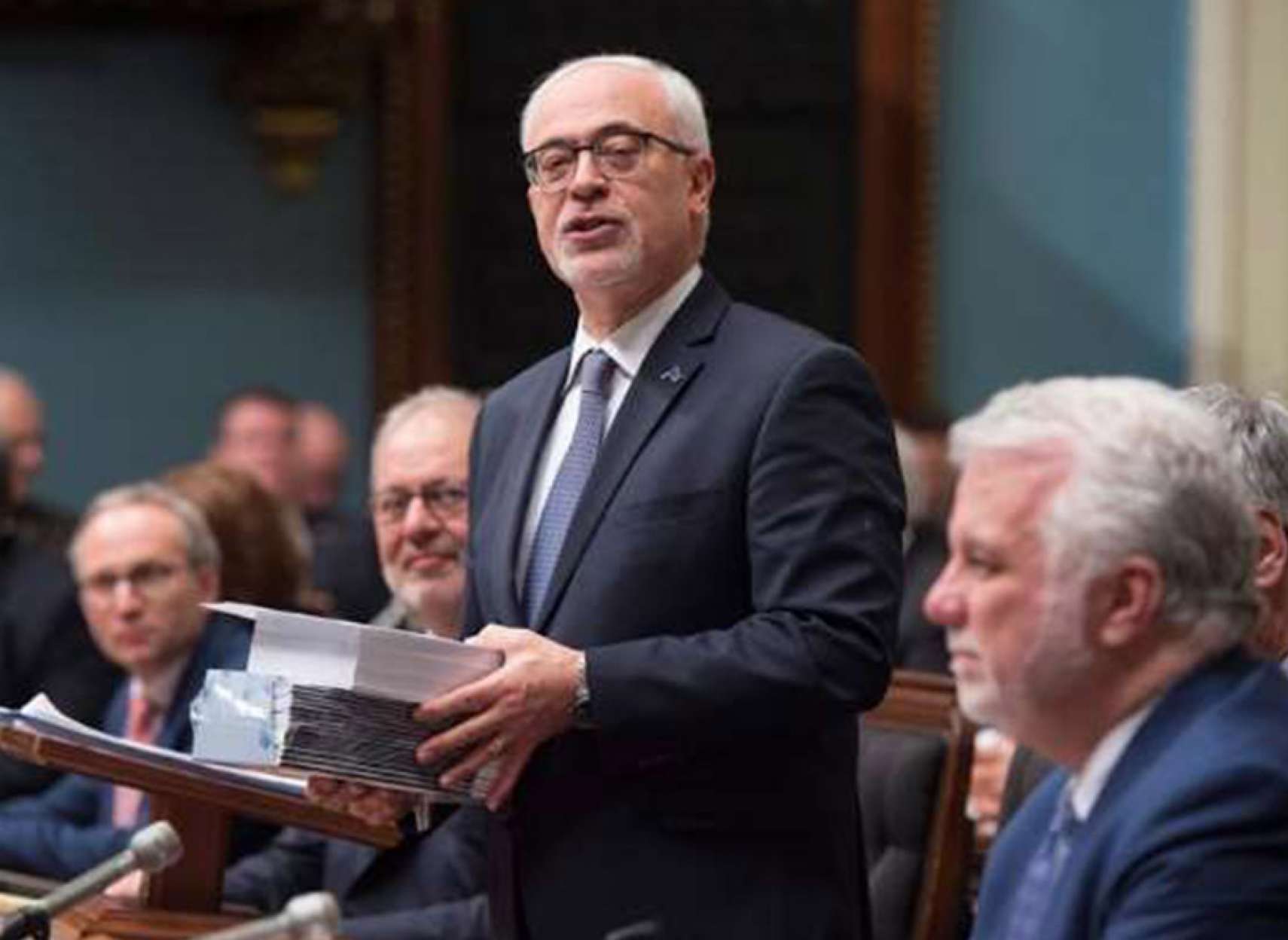 news-ontario-quebec-bodget