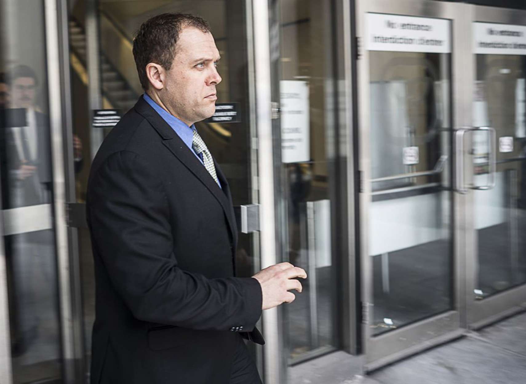 news-police-help-theives