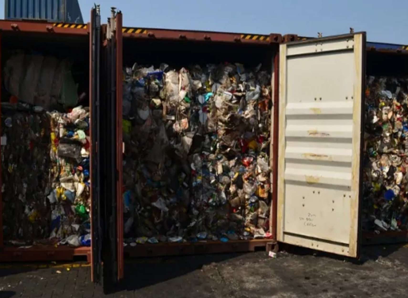 news-zobaleh-canada-philipin