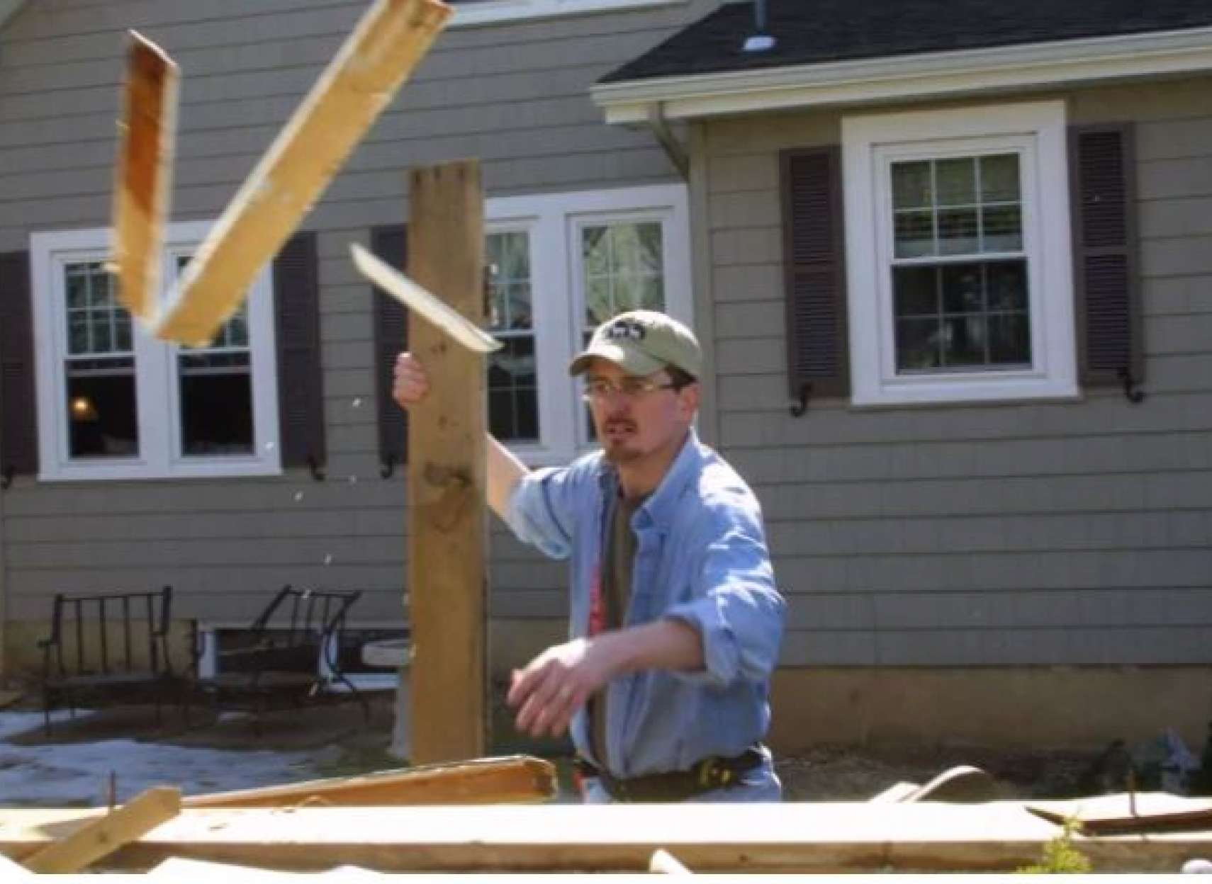 چرا-قیمت-خانه-‌های-جدید-در-کانادا-افزایش-یافته-است-پیش-بینی-قیمت-خانه-در-سال-جدید-جدول-قیمت-خانه-‌های-نوساز-در-شهر-های-مختلف-کانادا