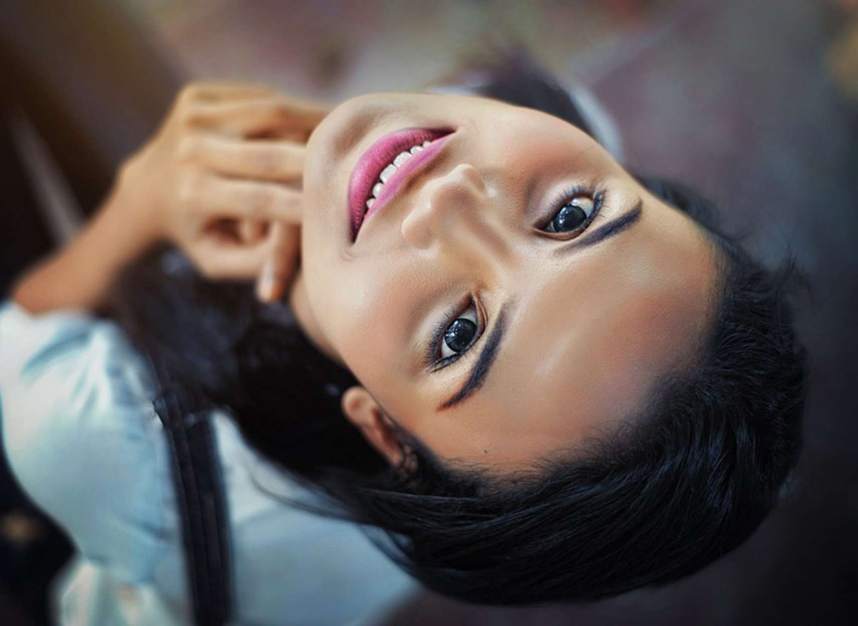 social-nikkhah-baeftekhar-zanam